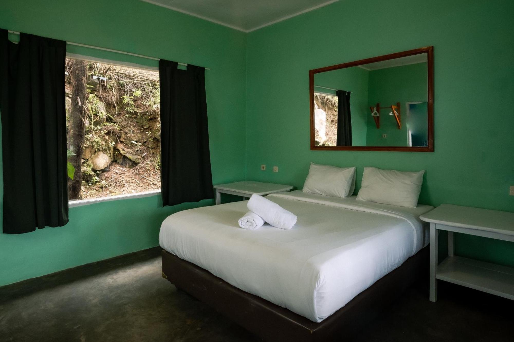 Manulalu B&B Bajawa Eksteriør billede